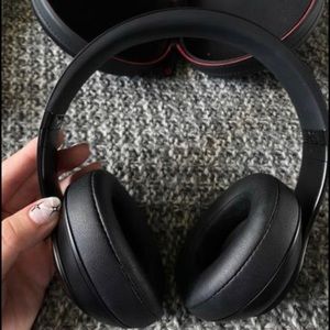 Beats Studio 3 Over Ear Wireless